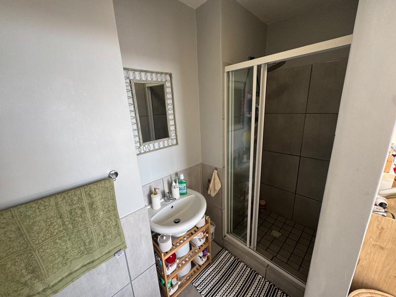 2 Bedroom Property for Sale in Island View Western Cape